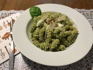 Pesto de brocoli et noix de noyer noir